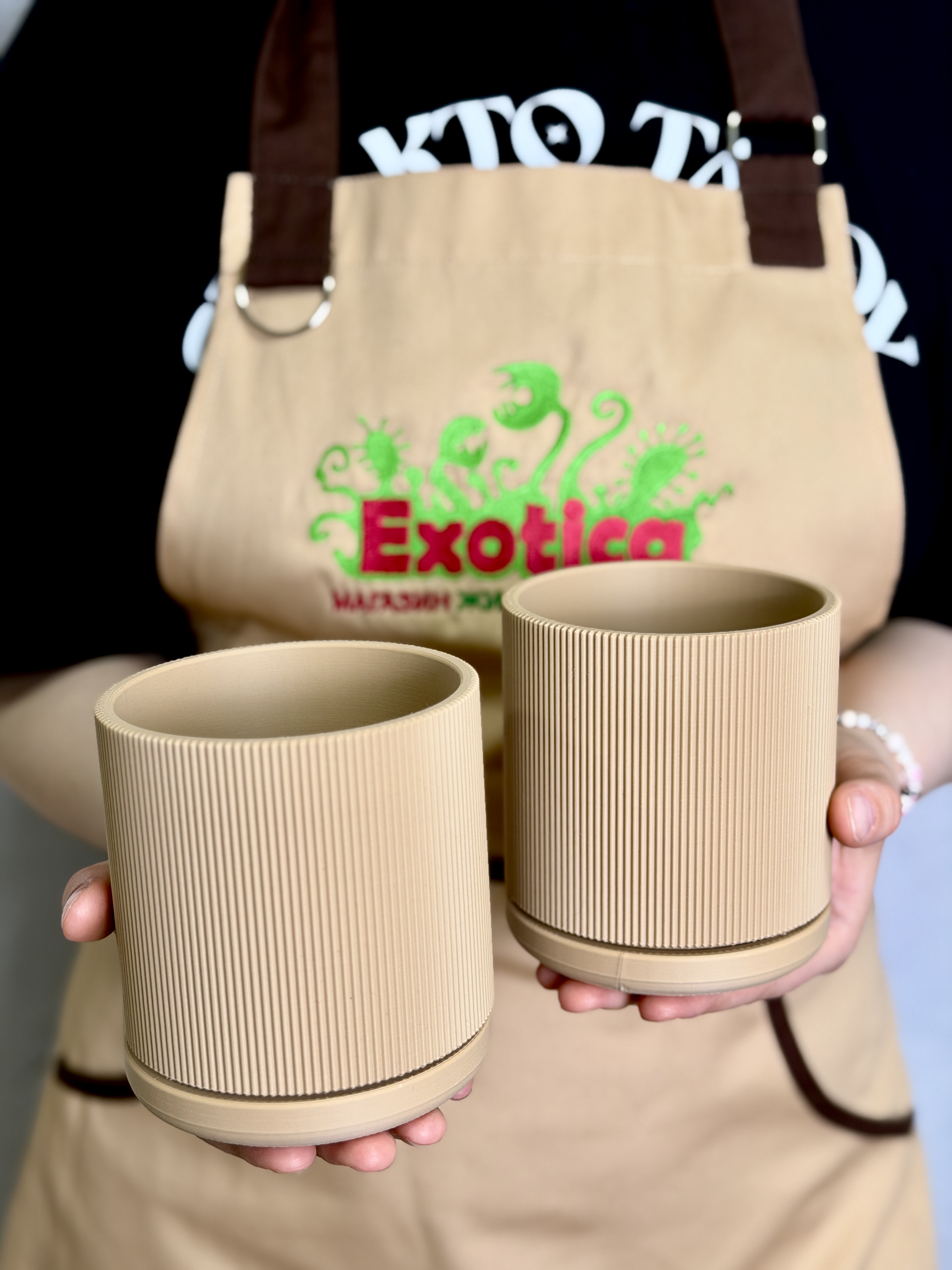 Горшок песочный беж с поддоном Exotica Nordic D9см